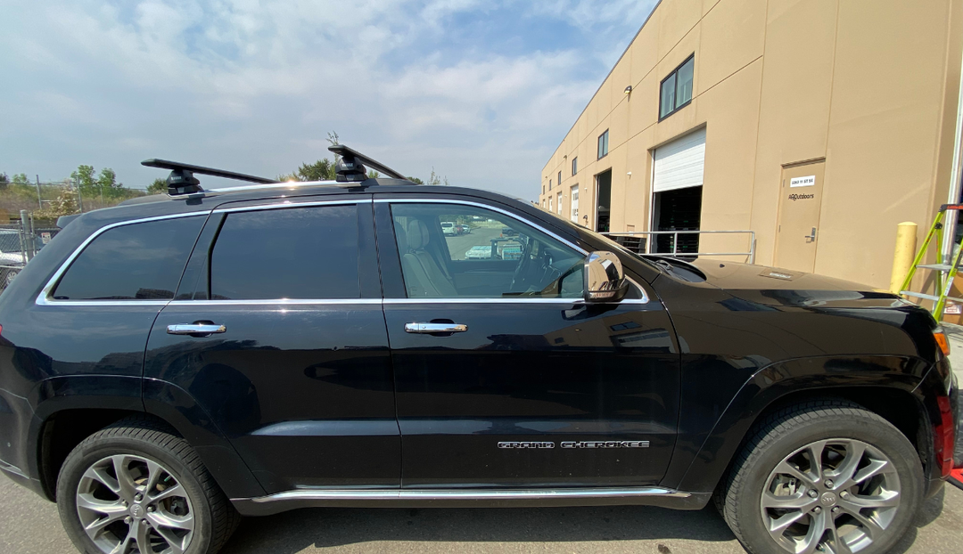 Thule Roof Rack Installation on a 2015 Jeep Grand Cherokee Laredo