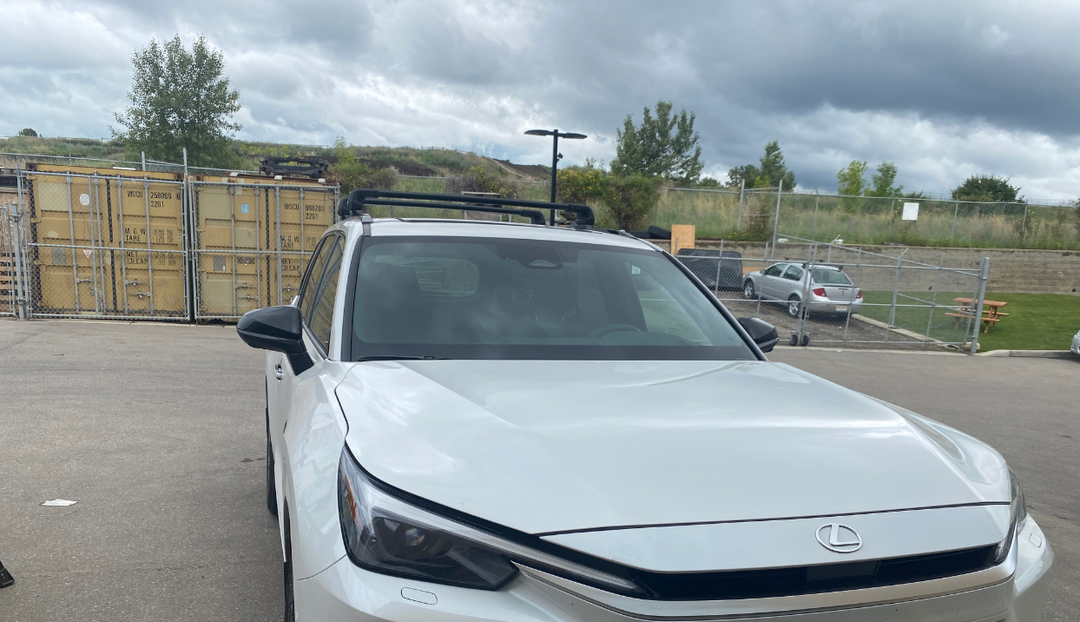 Thule WingBar Edge Roof Rack Installation on a 2026 Lexus TX