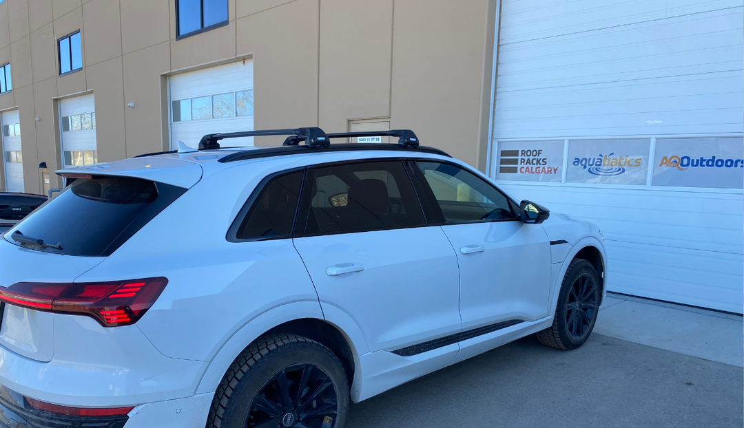 Thule WingBar Edge Roof Rack Installation on a 2024 Audi Q8 e-tron