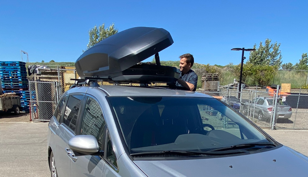 Thule Evo Raised Rail Roof Rack Installation on a 2014 Honda Odyssey