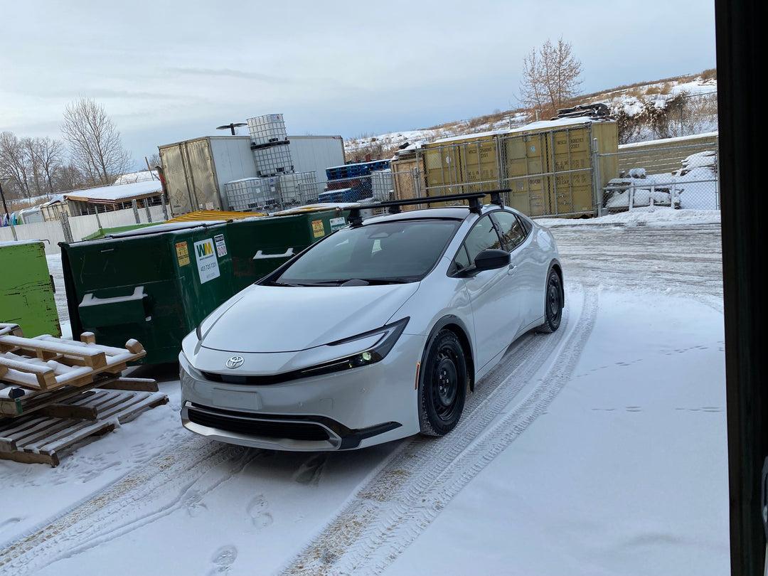 Thule Evo Clamp Roof Rack Installation on a Toyota Prius