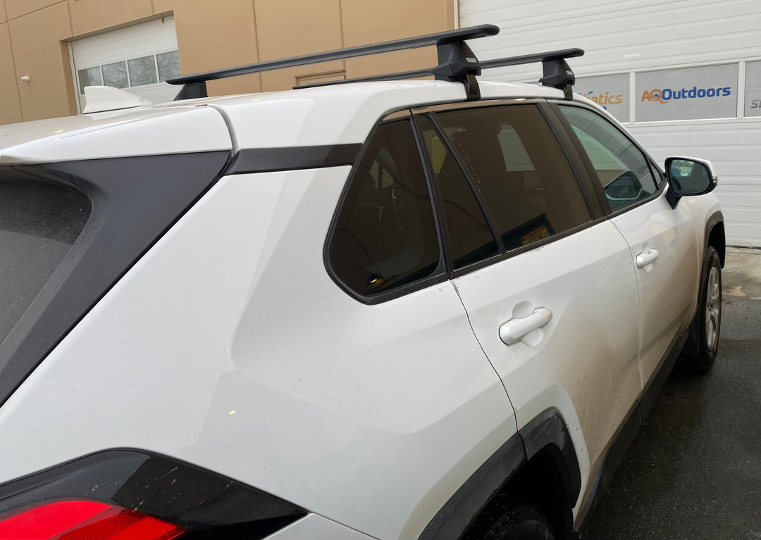 Thule Evo Clamp Roof Rack Installation on a 2022 Toyota RAV4